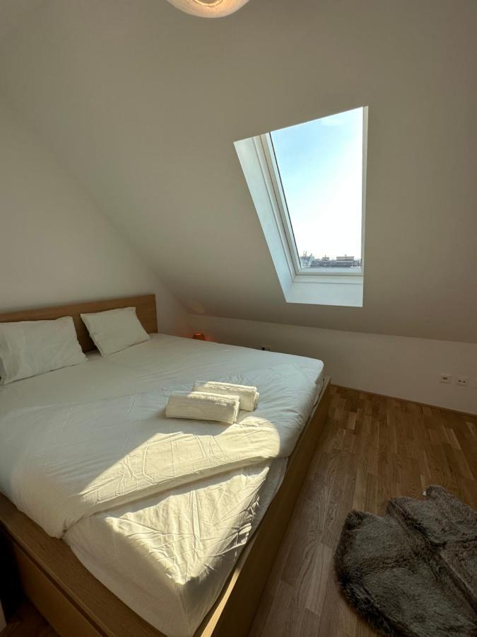 Contemporary Apartment With Stunning Views 20 Wien Exterior foto